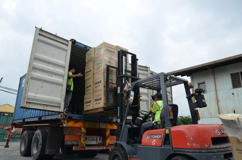 Freight Forwarding (MTO) 1 Warehouse Outdoor Loading Activity 5